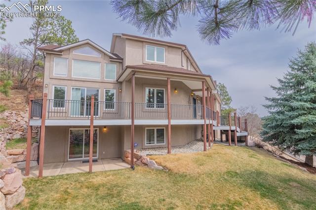 7360 Winding Oaks Drive