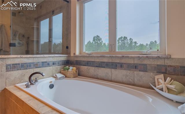 7360 Winding Oaks Drive