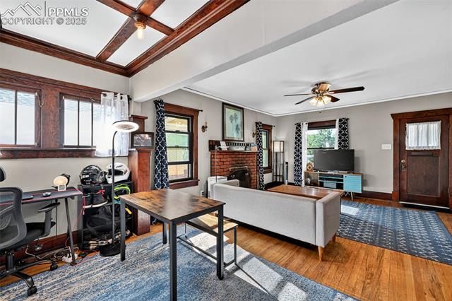 1220 E Platte Avenue