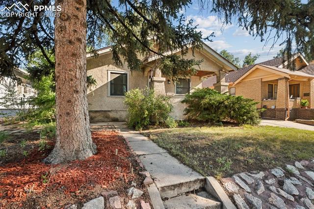 1220 E Platte Avenue