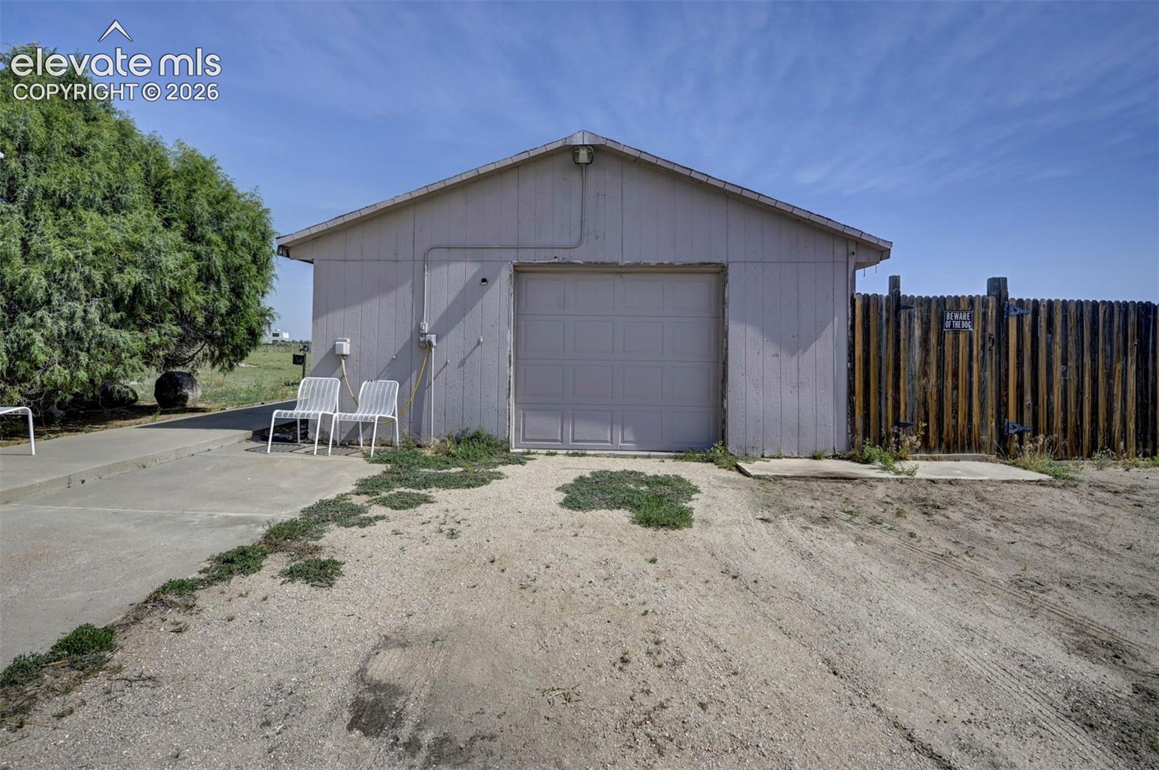 4125 Log Road