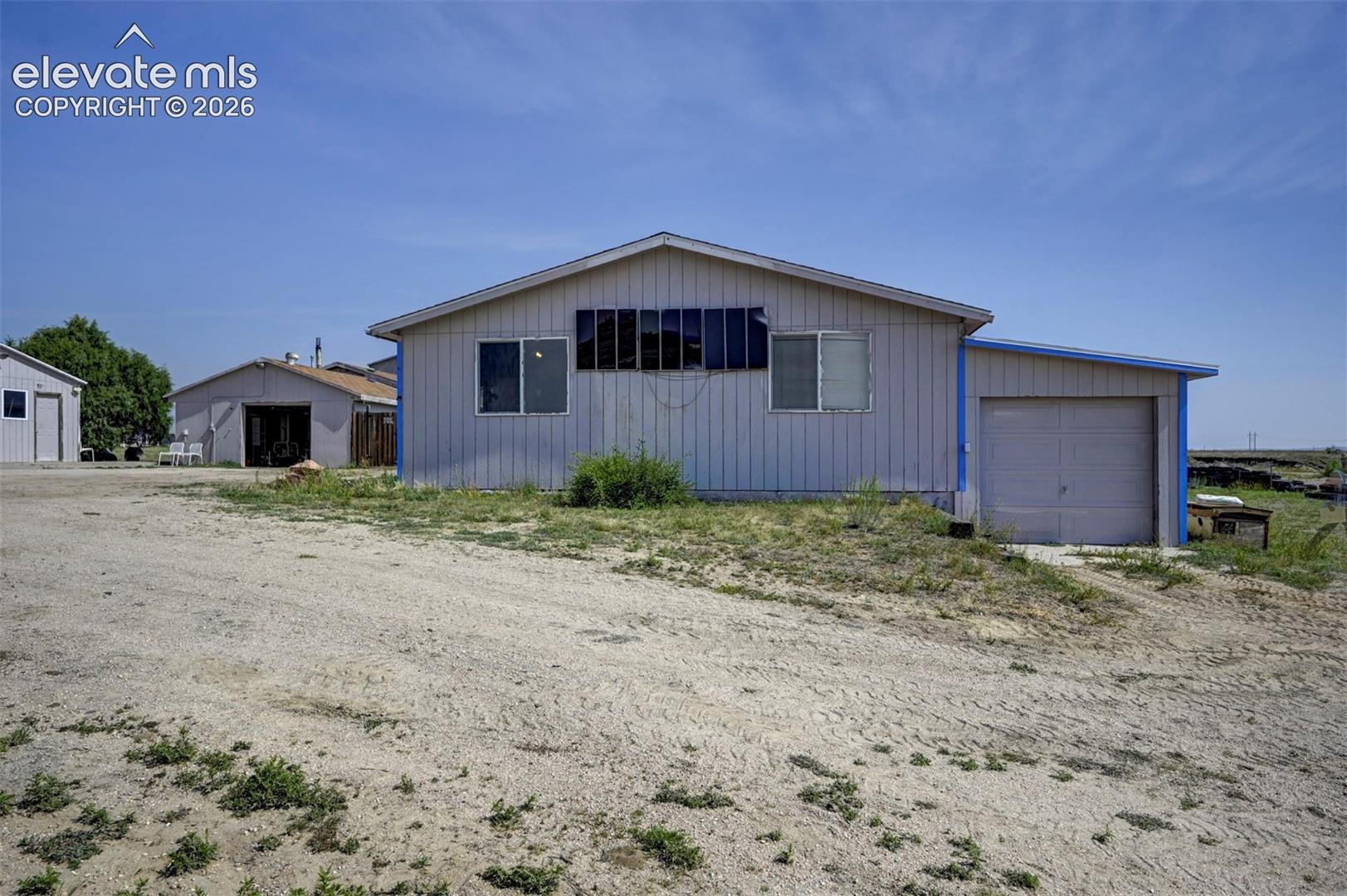 4125 Log Road