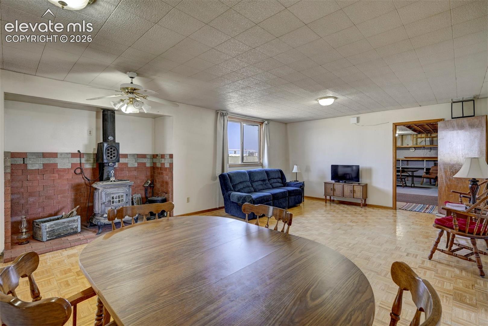 4125 Log Road
