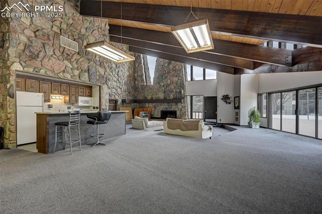 6550 Delmonico Drive 201