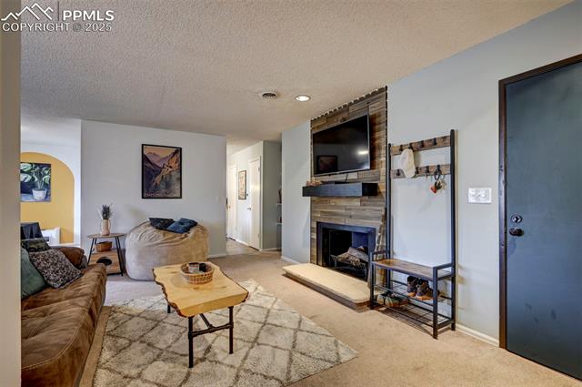 6550 Delmonico Drive 201