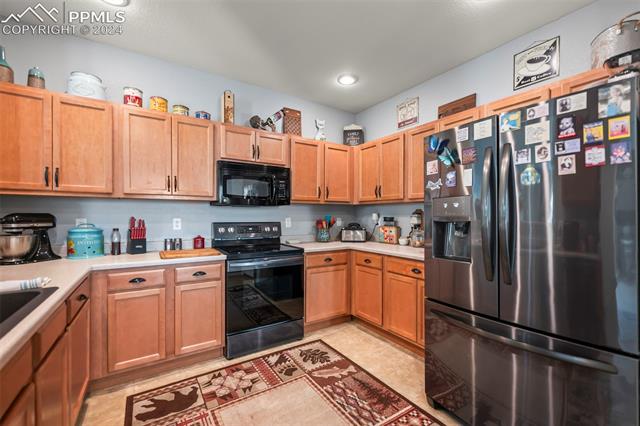 7657 Sandy Springs Point