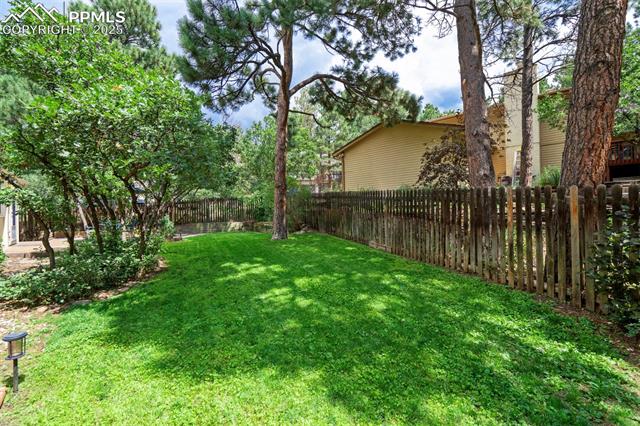 5933 Rim Ridge Court