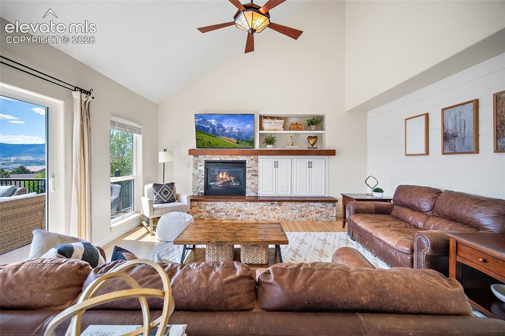 315 Green Rock Place