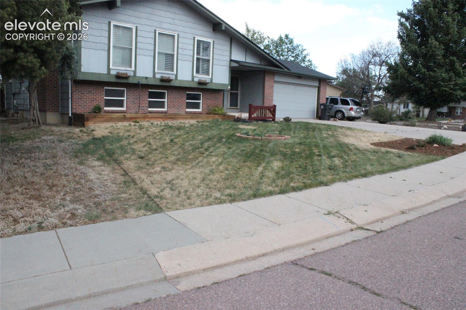 5055 Picket Drive