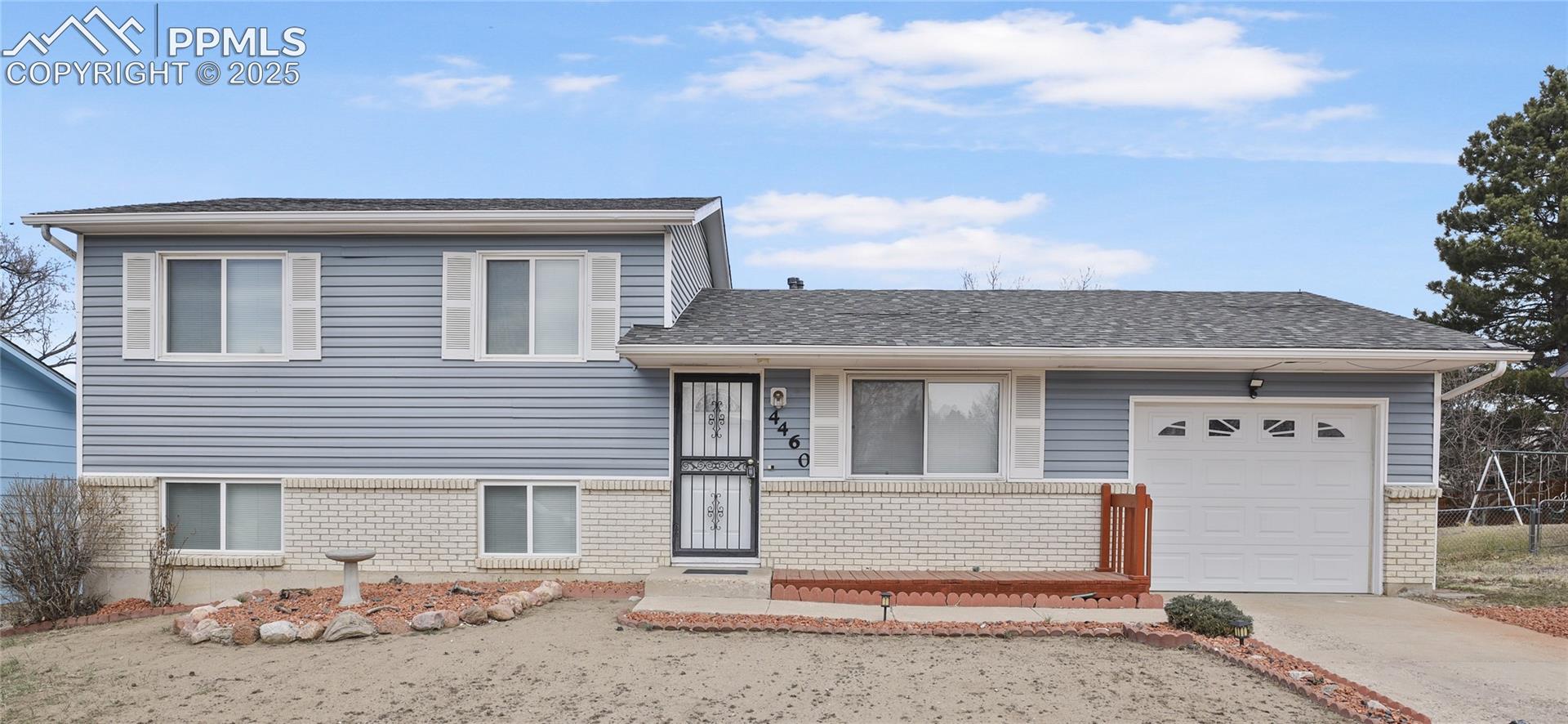 4460 Carolyn Drive