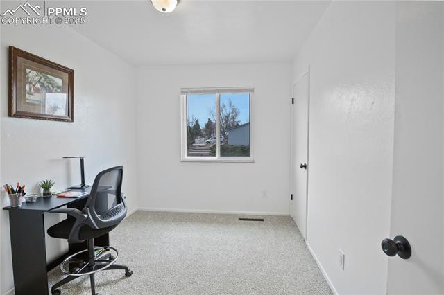 4460 Carolyn Drive