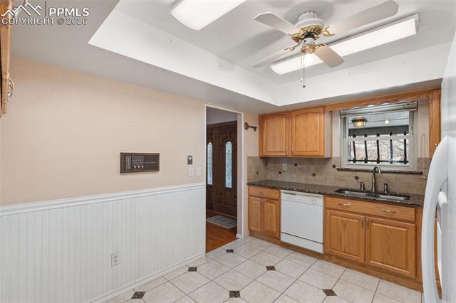 6375 Okeechobee Place