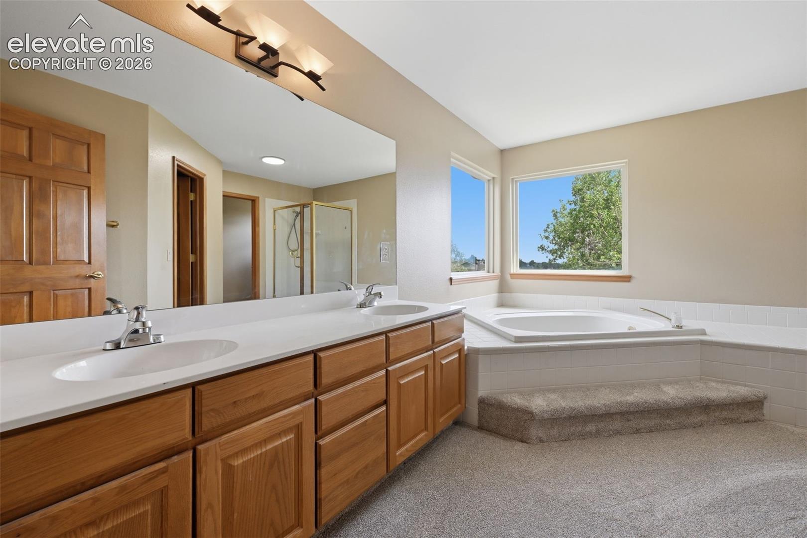 2265 Cloverdale Drive