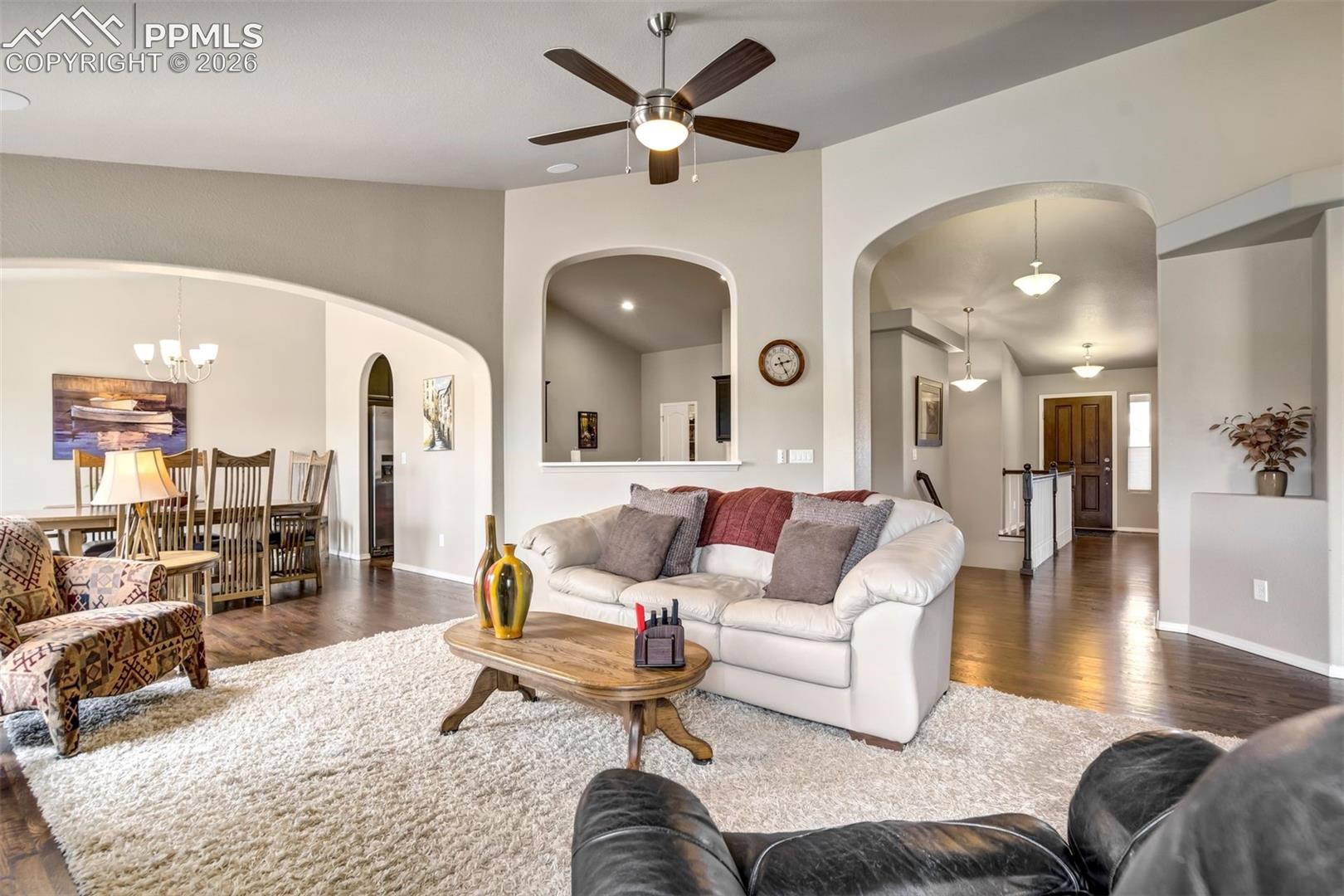 11394 Lobo Peak Drive