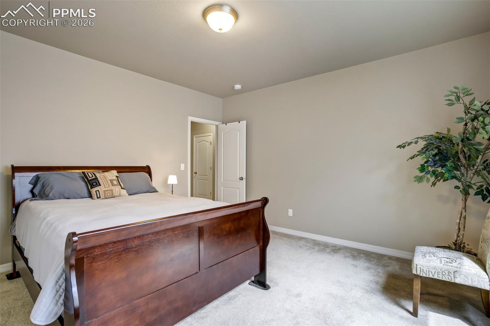 11394 Lobo Peak Drive