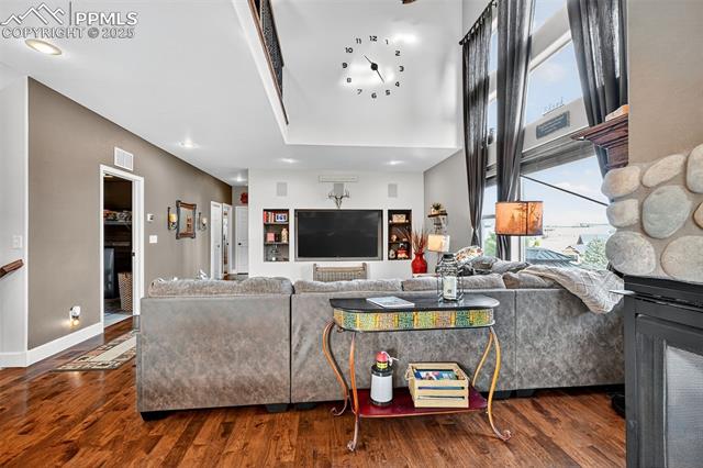 19125 Baskerville Way