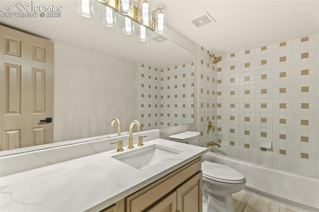174 Luxury Lane