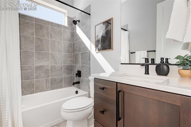 842 Tree Bark Terrace