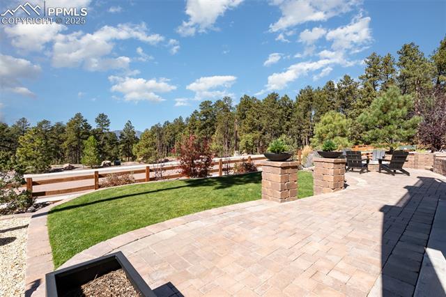 842 Tree Bark Terrace