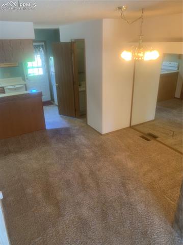 3660 Queen Anne Way