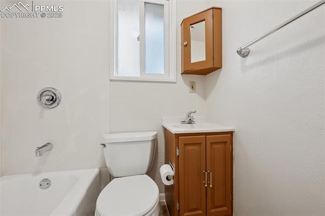 478 El Paso Boulevard