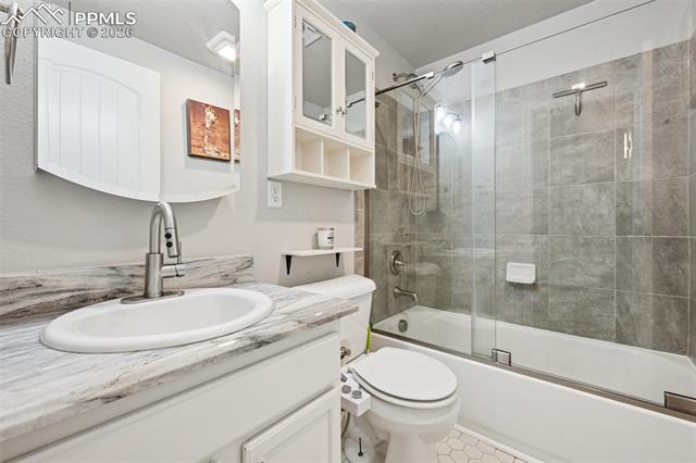 19534 Lindenmere Drive