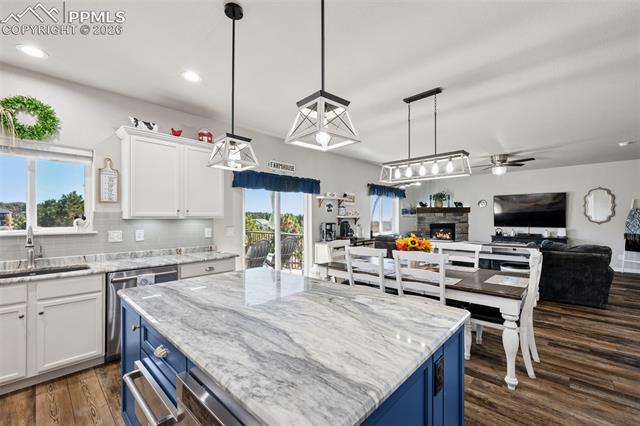 19534 Lindenmere Drive