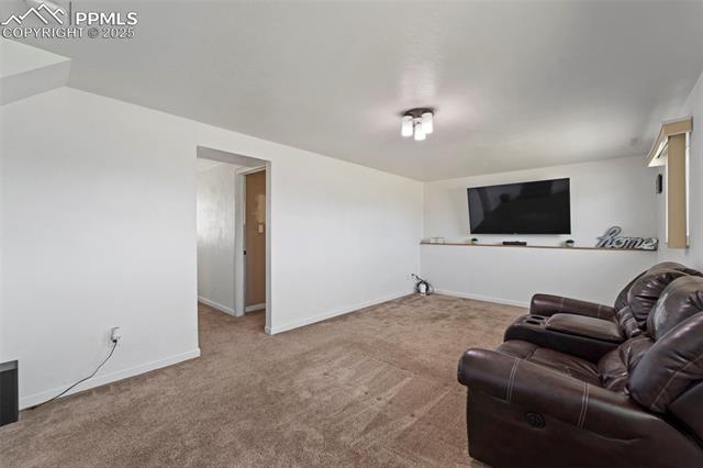 1373 Southmoor Drive