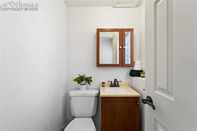 1373 Southmoor Drive