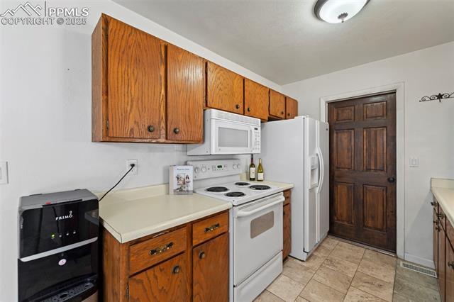 1373 Southmoor Drive