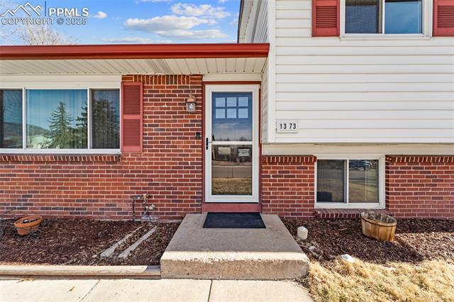 1373 Southmoor Drive