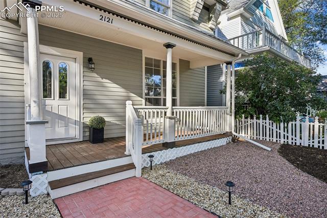 2121 W Pikes Peak Avenue