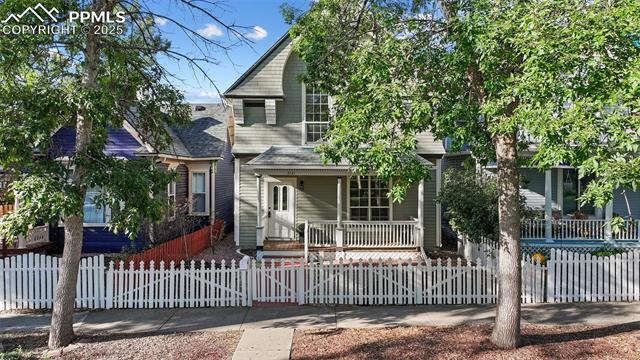 2121 W Pikes Peak Avenue