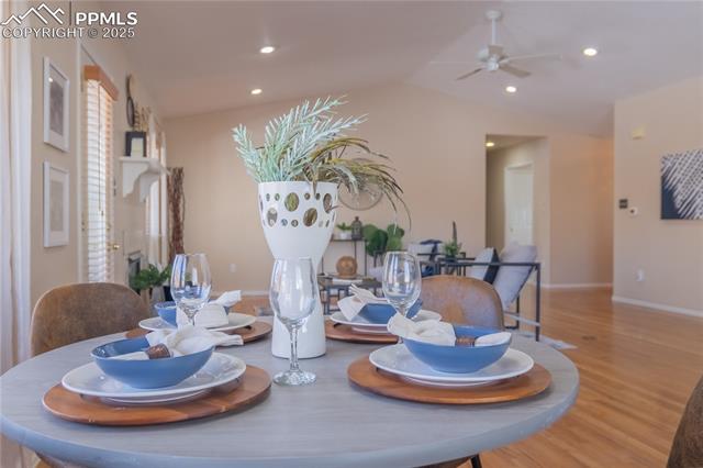 514 S Hahns Peak Avenue