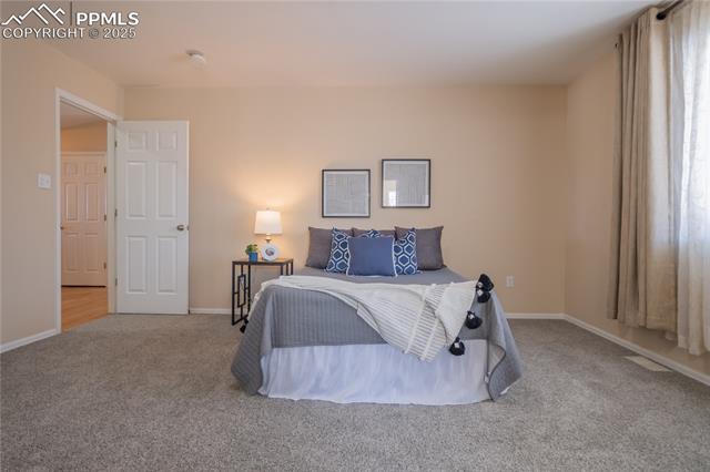 514 S Hahns Peak Avenue