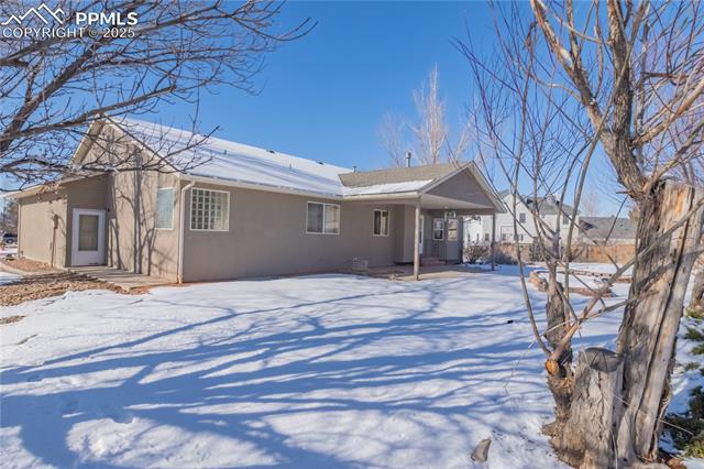 514 S Hahns Peak Avenue