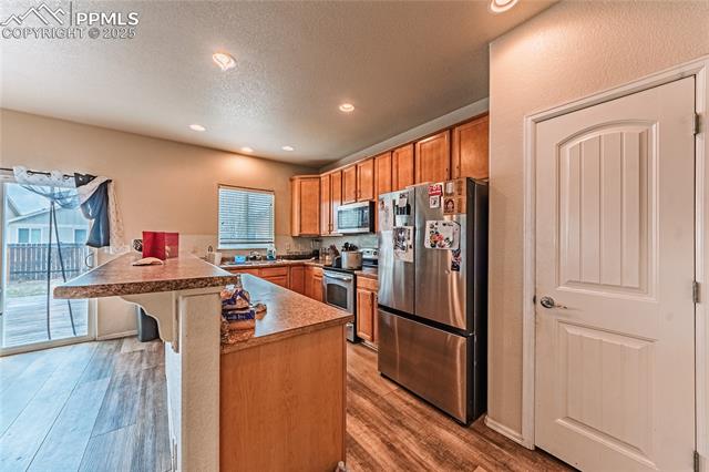 6140 Rocking Chair Lane
