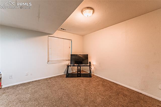 6140 Rocking Chair Lane