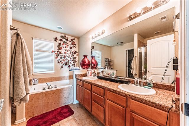 6140 Rocking Chair Lane