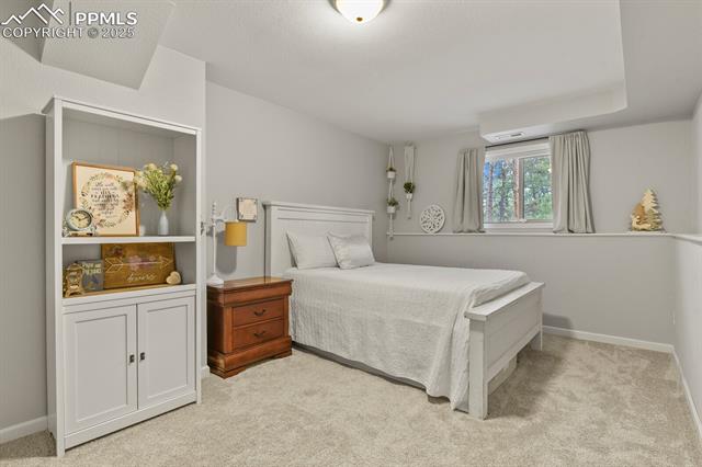 17505 Arrowwood Drive