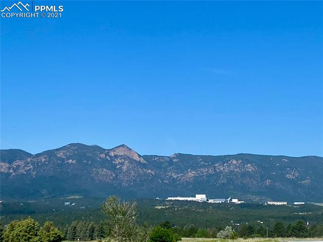 627 Brambleberry Heights