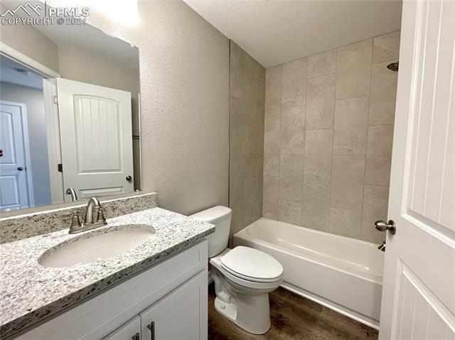 627 Brambleberry Heights