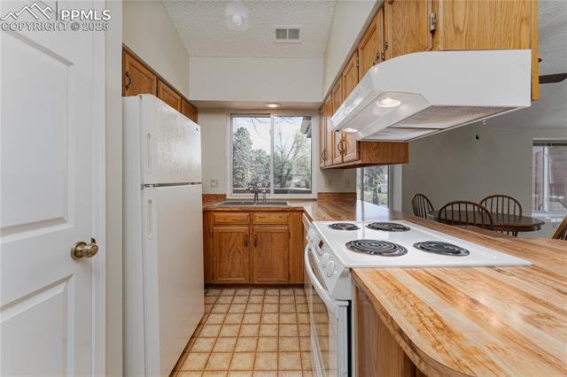 5050 Sunsuite Trail