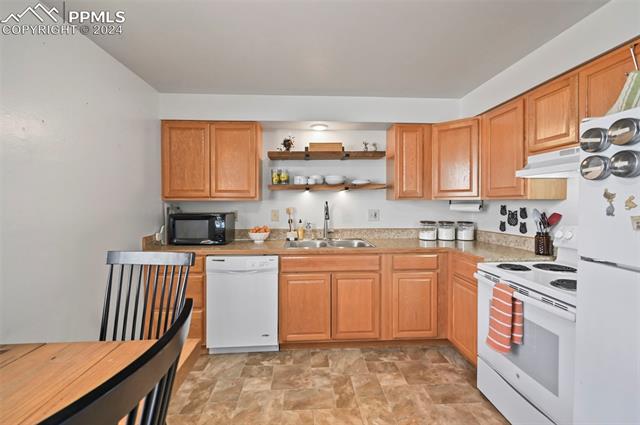 803 Tia Juana Street