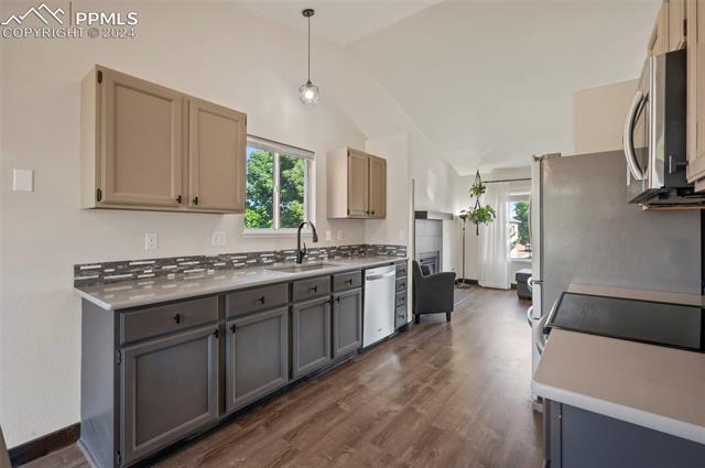 6450 Pitchfork Drive