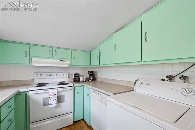 860 Prospect Place