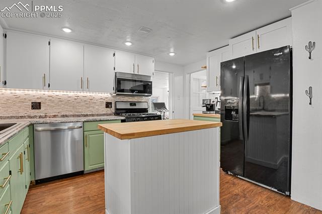 2574 Mount Vernon Street