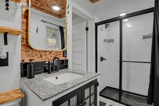 2574 Mount Vernon Street