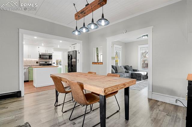 2574 Mount Vernon Street