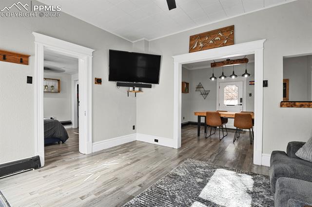 2574 Mount Vernon Street